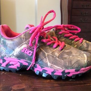 Realtree waterproof sneakers